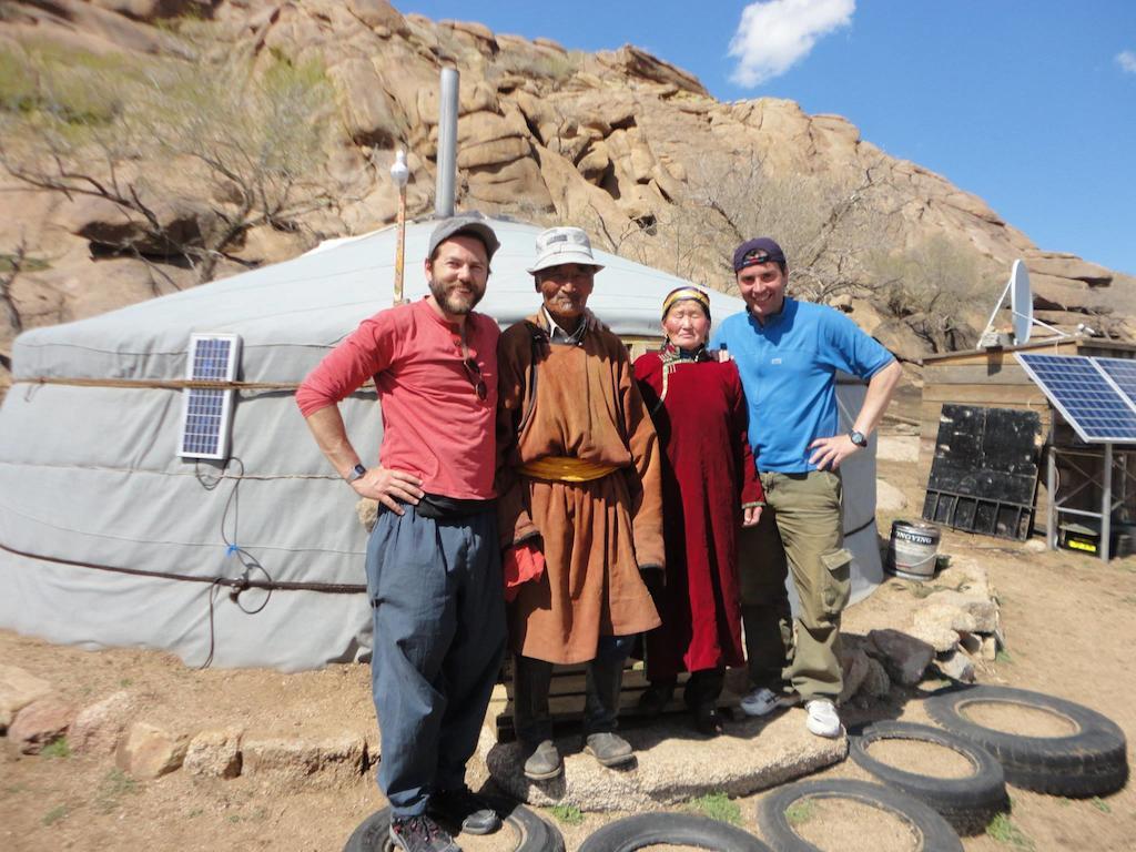 Top Tour & Guesthouse Mongolia Ulan Bator Exteriör bild