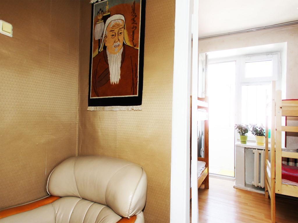 Top Tour & Guesthouse Mongolia Ulan Bator Rum bild