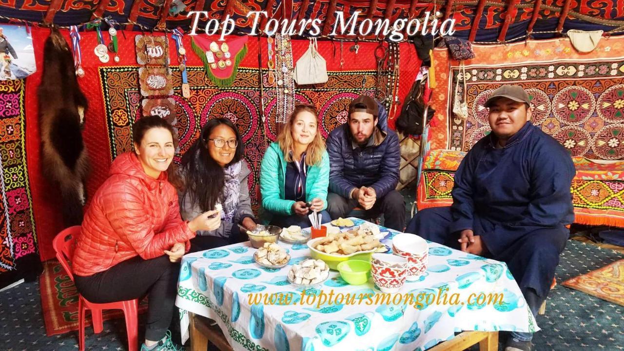 Top Tour & Guesthouse Mongolia Ulan Bator Exteriör bild